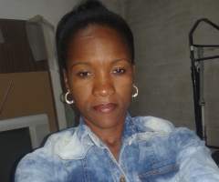 Poderosa, mujer, soltera, Bara, Södermanland, Suecia