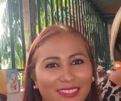 Genny, mujer, separada, Challand-Saint-Anselme, Aosta Valley, Italia