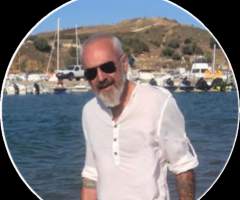 Carles, hombre, soltero, Girona, Cataluña, España