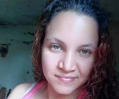 Ashley, mujer, soltera, An Ros, Leinster, Irlanda