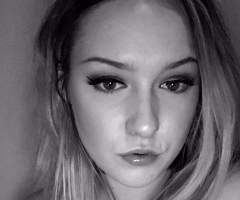 Linda, mujer, viuda, Oviedo, Asturias, España