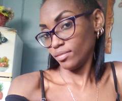 yanet, mujer, soltera, Alma, Quebec, Canadá