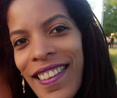 Actriz, mujer, divorciada, Albino, Lombardy, Italia