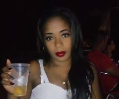 Elizabeth, mujer, soltera, Holtsville, New York, Estados Unidos